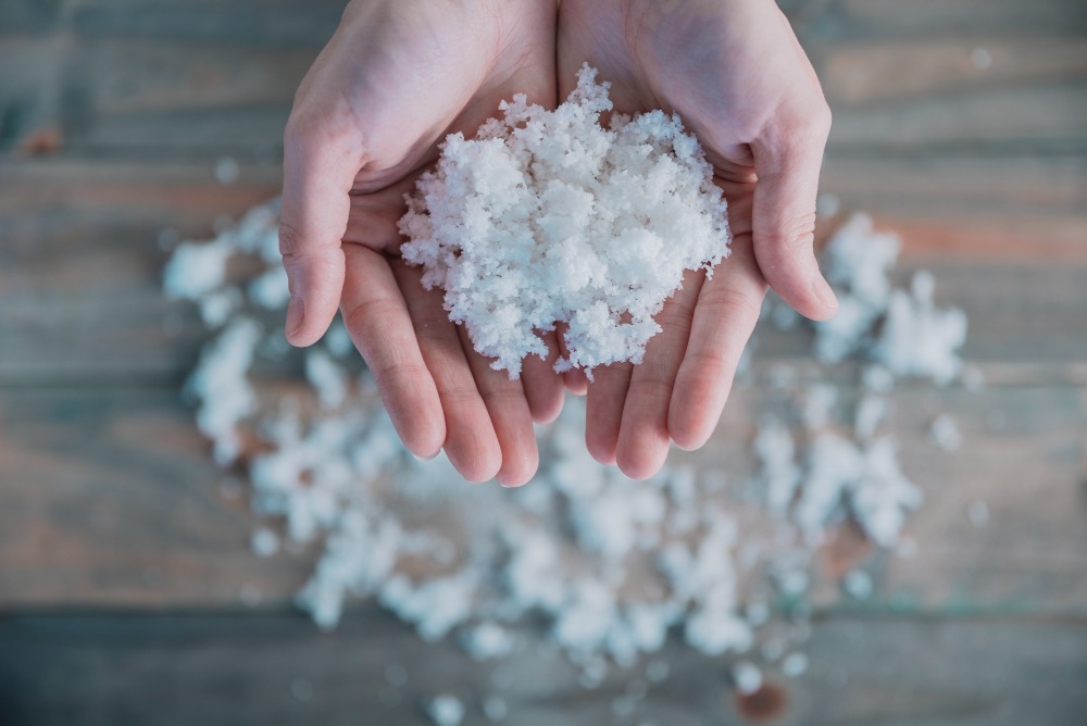 Calcium Sulphate in Foods: Uses, Safety, and How Elchemy Supports Regulatory Compliance