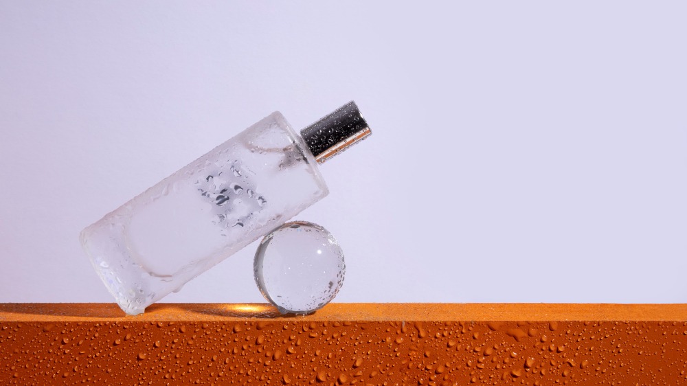 Perfume vs Cologne: Implications for Packaging, Branding, and Distribution in Fragrance Manufacturing