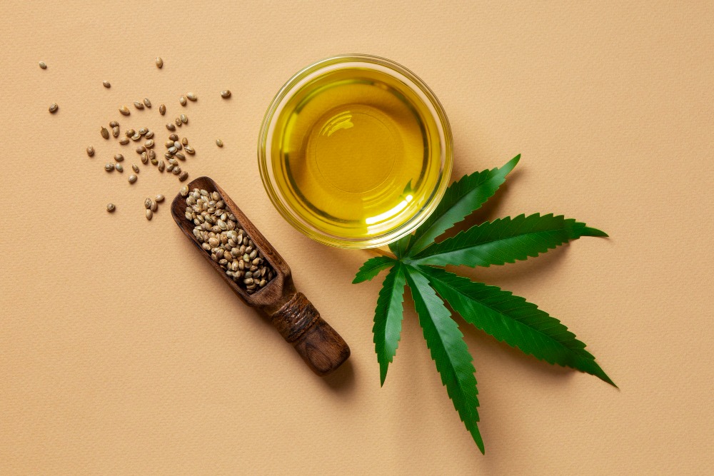 Managing Castor Oil Pack Detox Symptoms in Holistic Beauty Practices