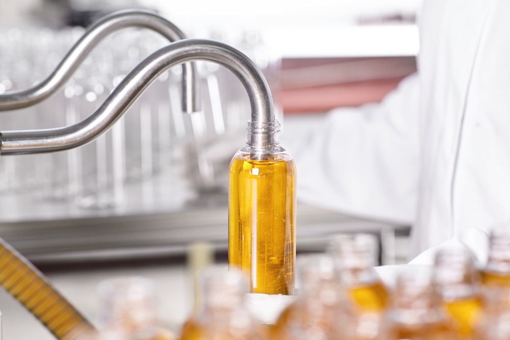 How to Know if an Essential Oil Is Pure: Buyer’s Checklist