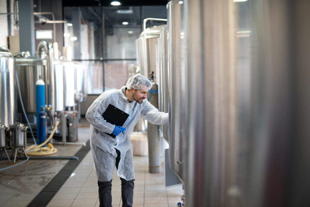 caustic soda storage and handling