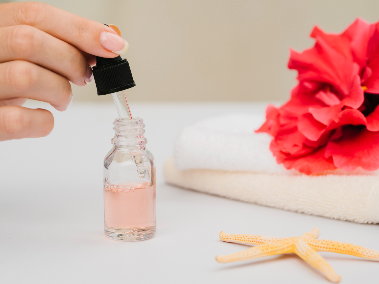Rosehip Oil vs Jojoba Oil: How Each Enhances Perfume and Aroma Profiles