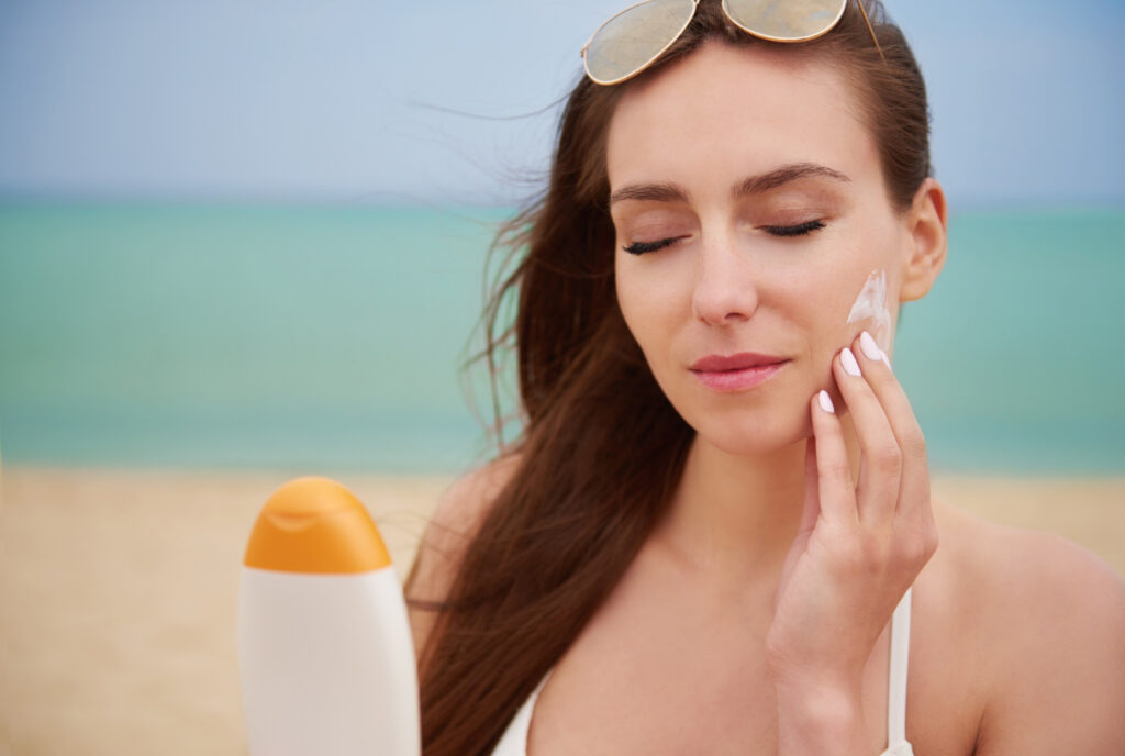titanium dioxide and zinc oxide sunscreen in uv protection