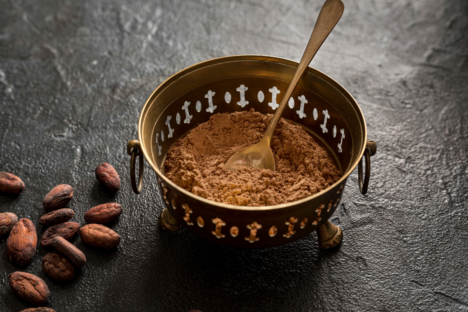 Anhydrous Caffeine vs Caffeine: Is the Powder Form Stronger or More Dangerous?
