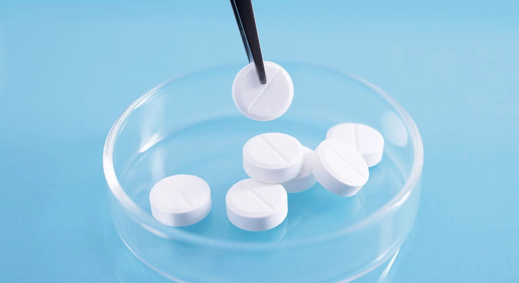 Sodium Citrate in Pharmaceuticals & Personal Care: Anticoagulant, Chelating & pH Adjuster Applications